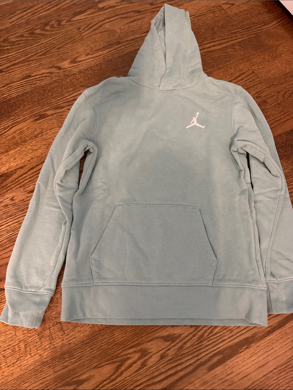 Jordan Boys Light Blue Crewneck Hoodie with Jumpman Size Medium